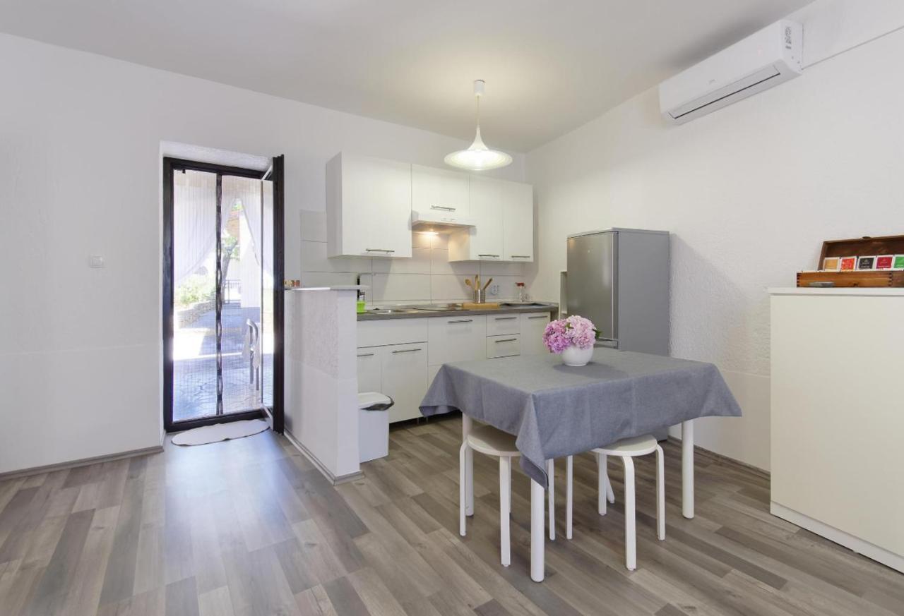 Apartment Anja ポレッチ エクステリア 写真